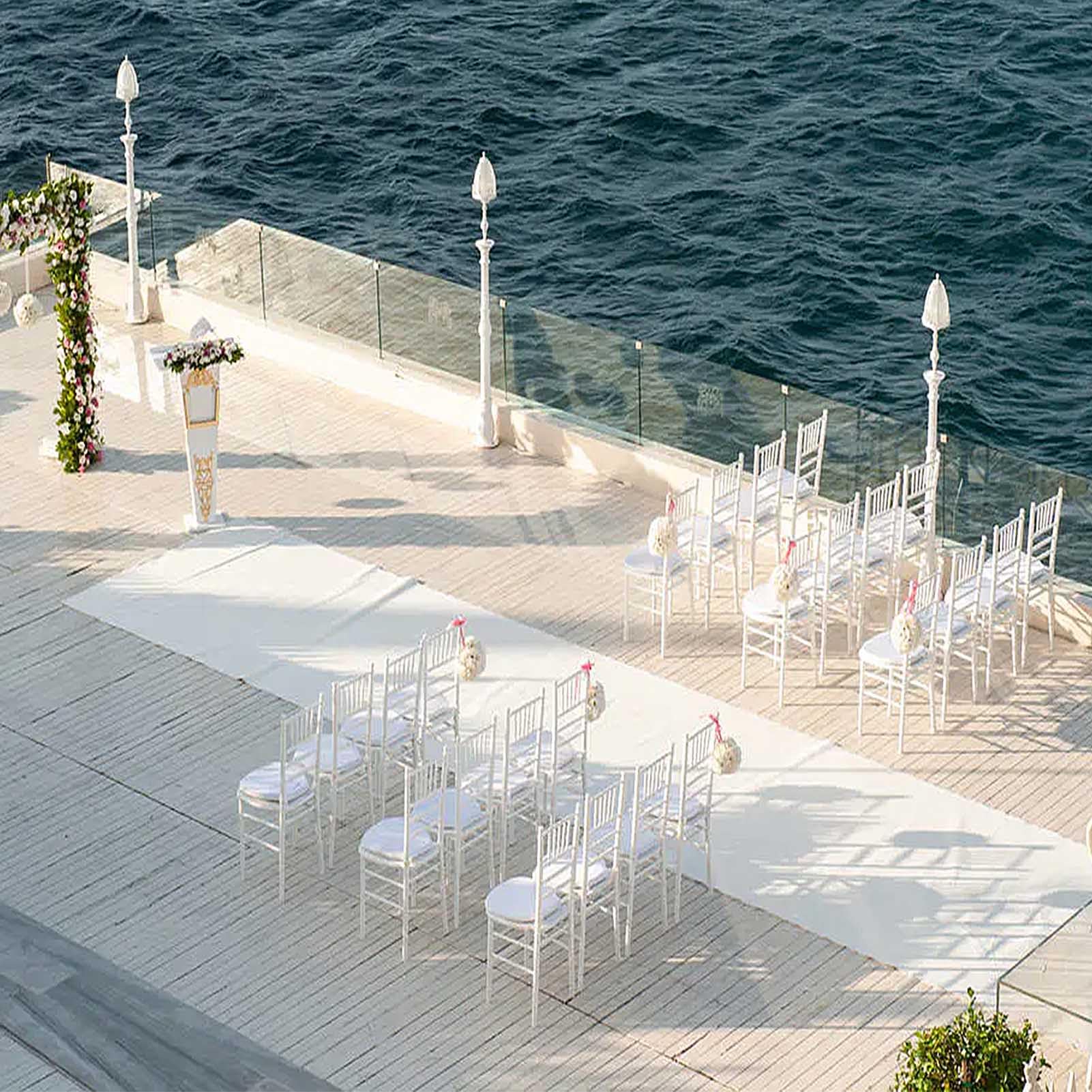 Aisle Runner White - พรมงานแต่งงานที่ทนทาน เหมาะสำหรับทางเดินในร่มและกลางแจ้ง งานรับปริญญา งานแต่งงาน ทางวิ่งสีขาวกันลื่น