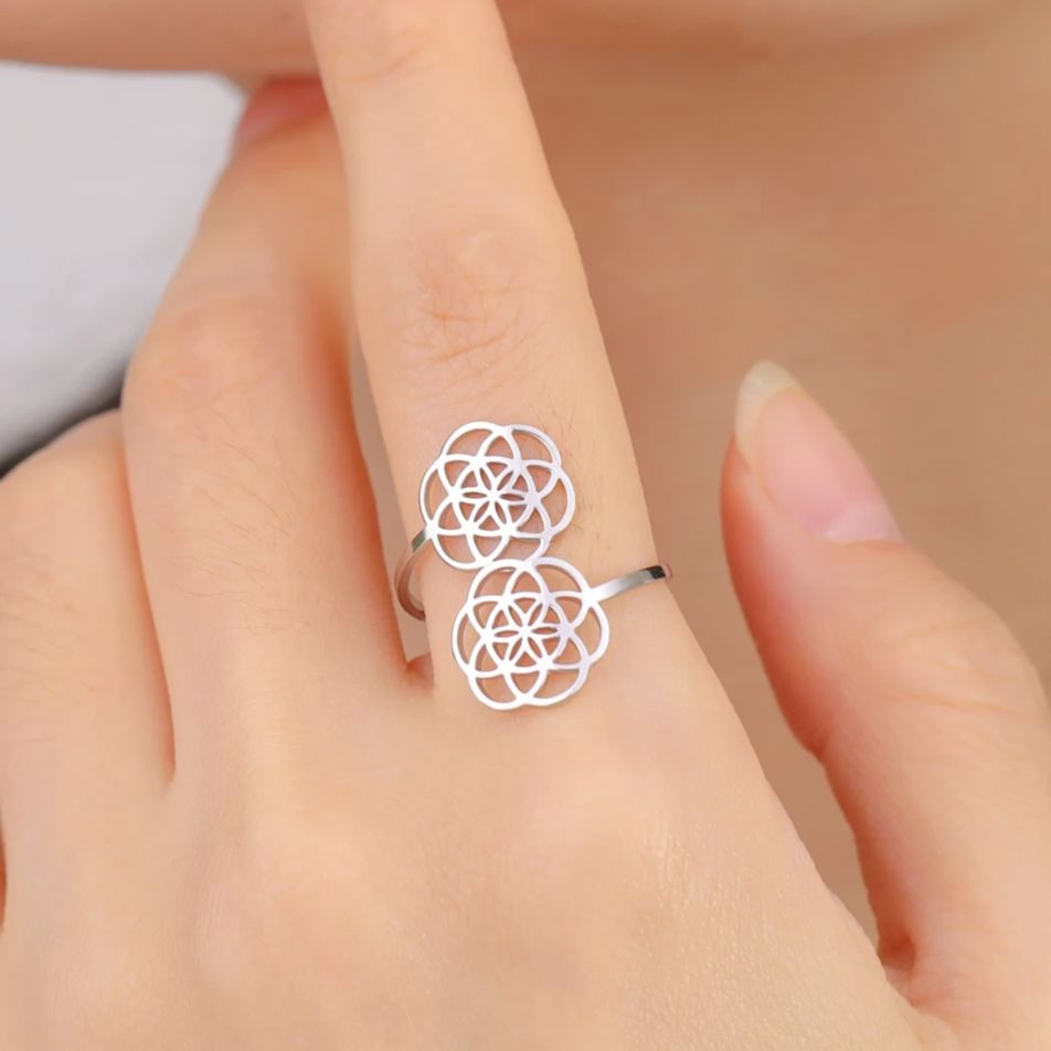 LIKGREAT Hollow ดอกไม้แห่งชีวิ - Wedding Sutra บทวิจารณ์และราคา